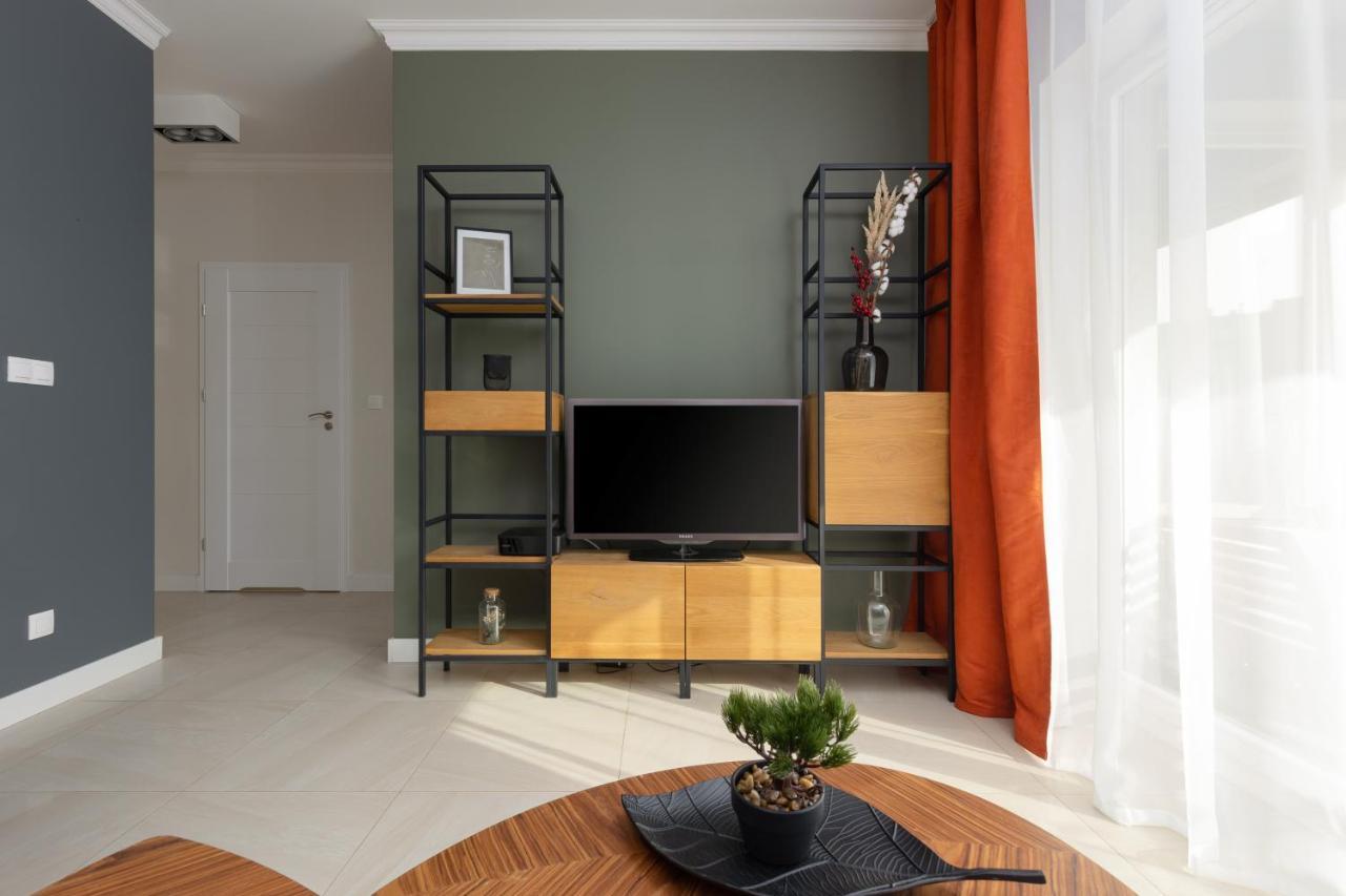 Lakeview Apartment Kapelanow Armii Krajowej By Noclegi Renters Varsovie Extérieur photo