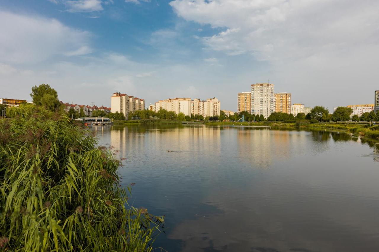 Lakeview Apartment Kapelanow Armii Krajowej By Noclegi Renters Varsovie Extérieur photo
