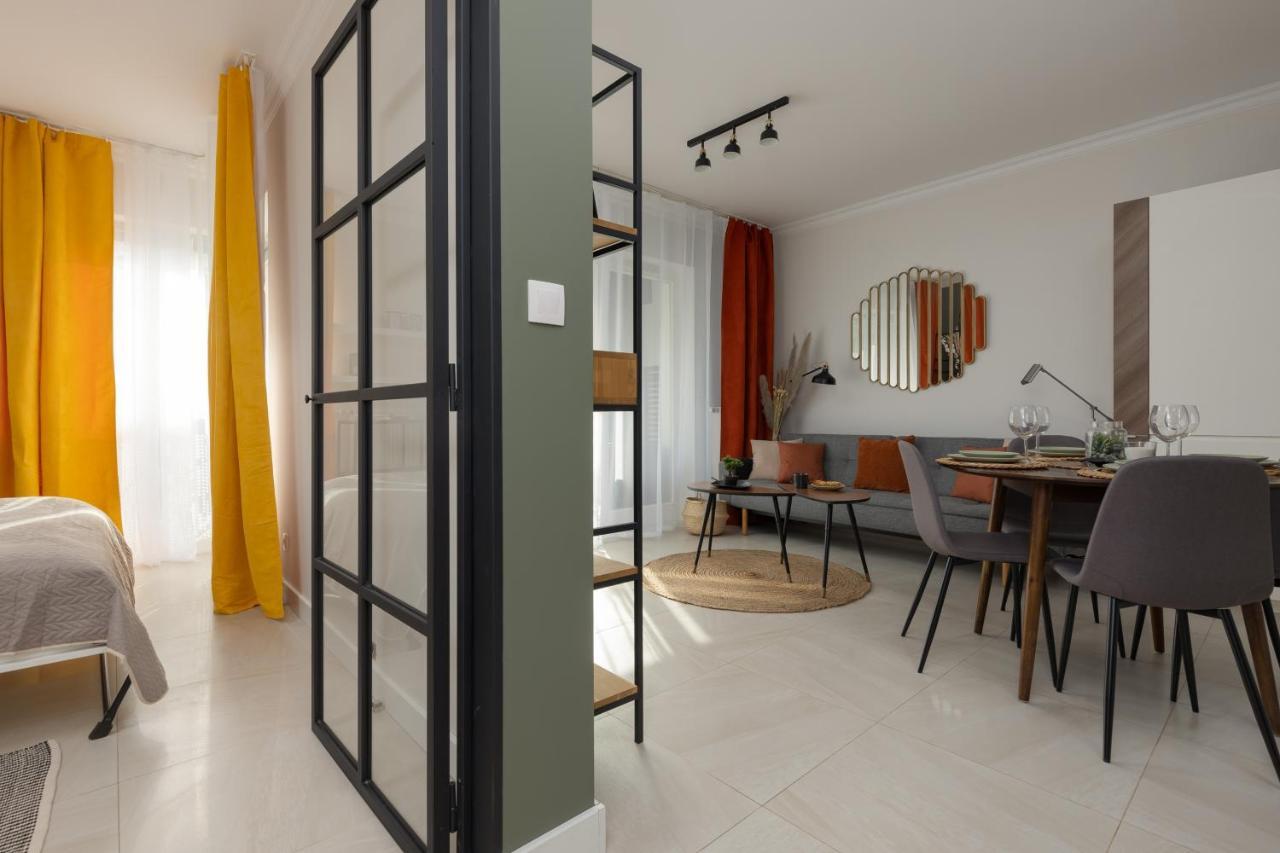 Lakeview Apartment Kapelanow Armii Krajowej By Noclegi Renters Varsovie Extérieur photo
