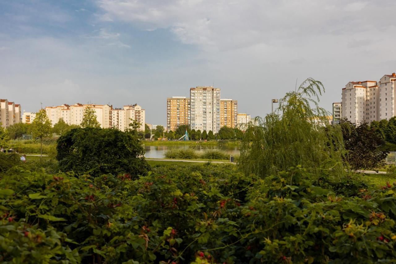 Lakeview Apartment Kapelanow Armii Krajowej By Noclegi Renters Varsovie Extérieur photo
