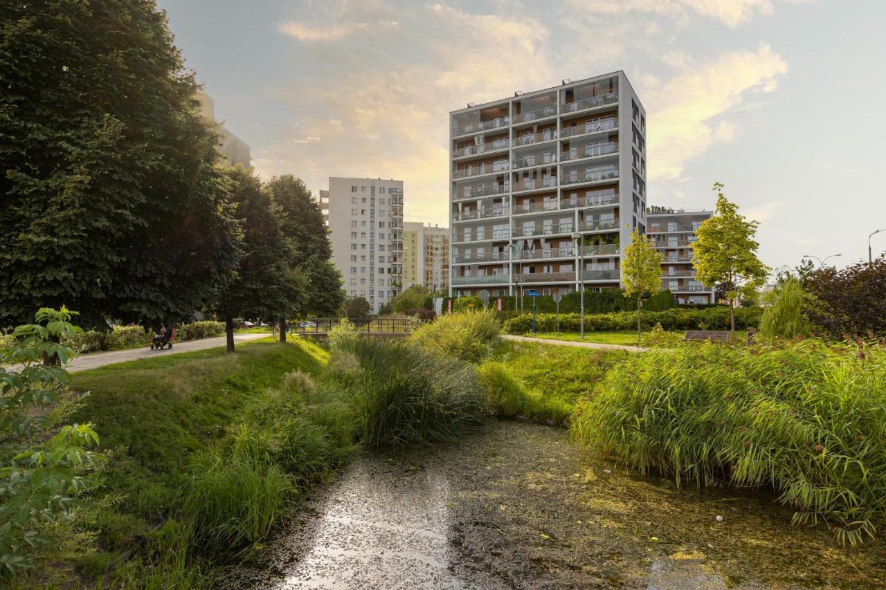 Lakeview Apartment Kapelanow Armii Krajowej By Noclegi Renters Varsovie Extérieur photo